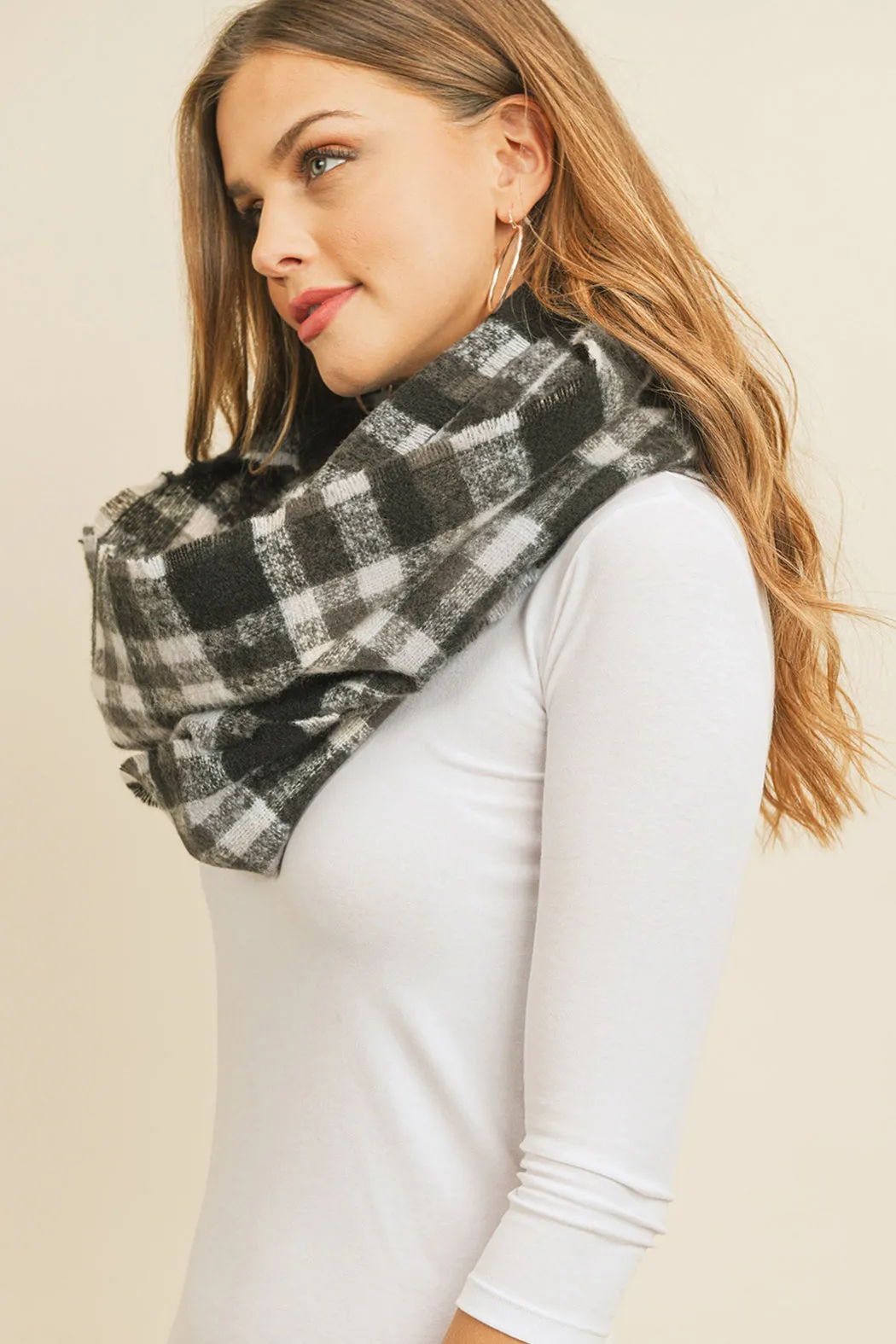 BLACK MULTI COLOR TARTAN PLAID INFINITY SCARF