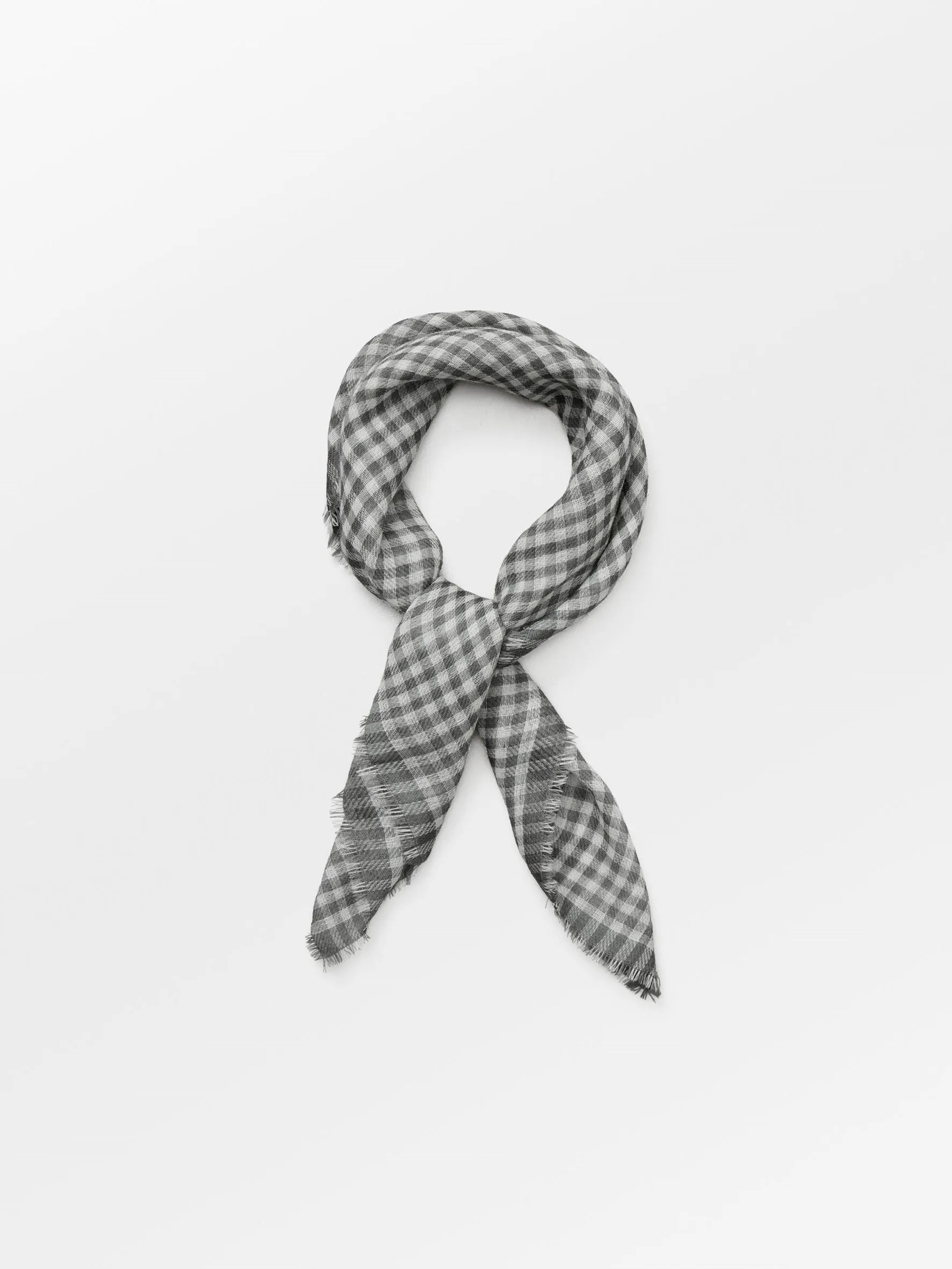 Gingham Wica Scarf