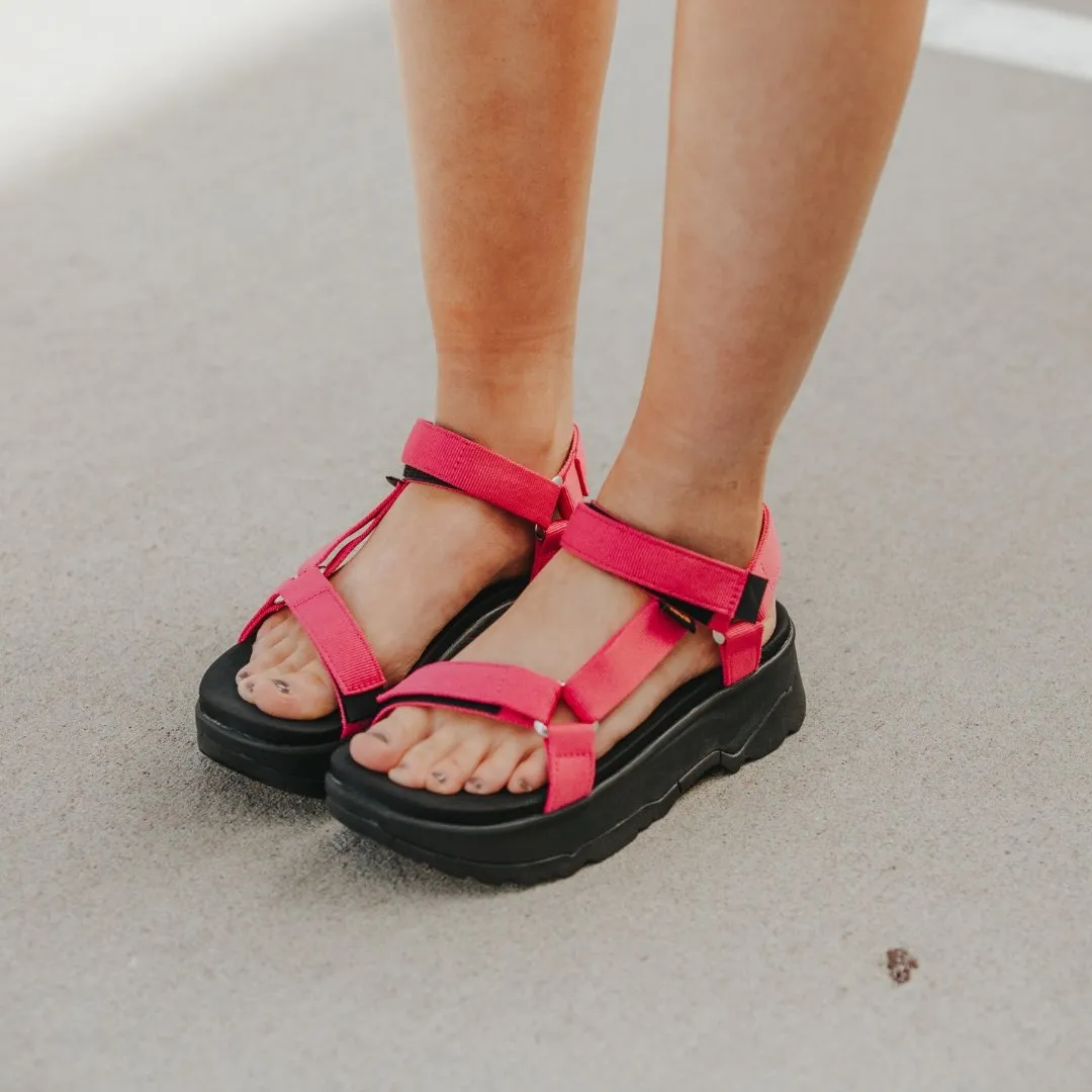 Teva: Jadito Universal Fuchsia